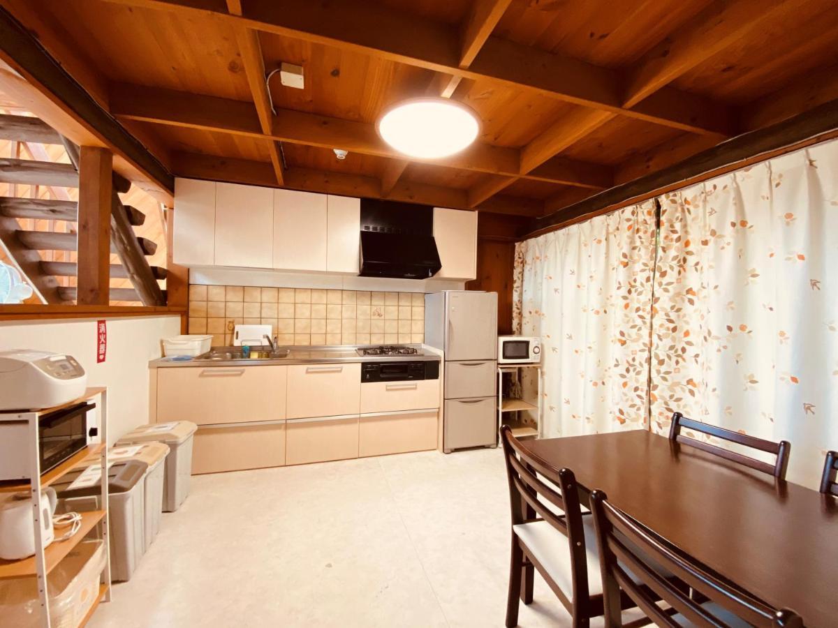Sea Breeze Vila Onna Exterior foto