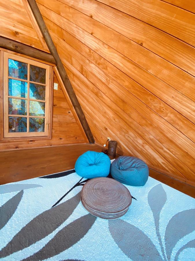 Sea Breeze Vila Onna Exterior foto
